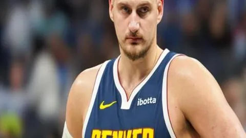 国安中超第5轮2-1逆袭河北，张玉宁、张稀哲双头槌建功